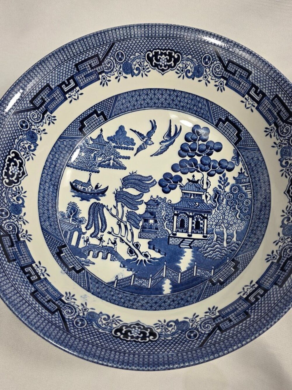 Churchill Willow Blue 9 Inch Round Deep Vegetable Bowl Georgian Shape